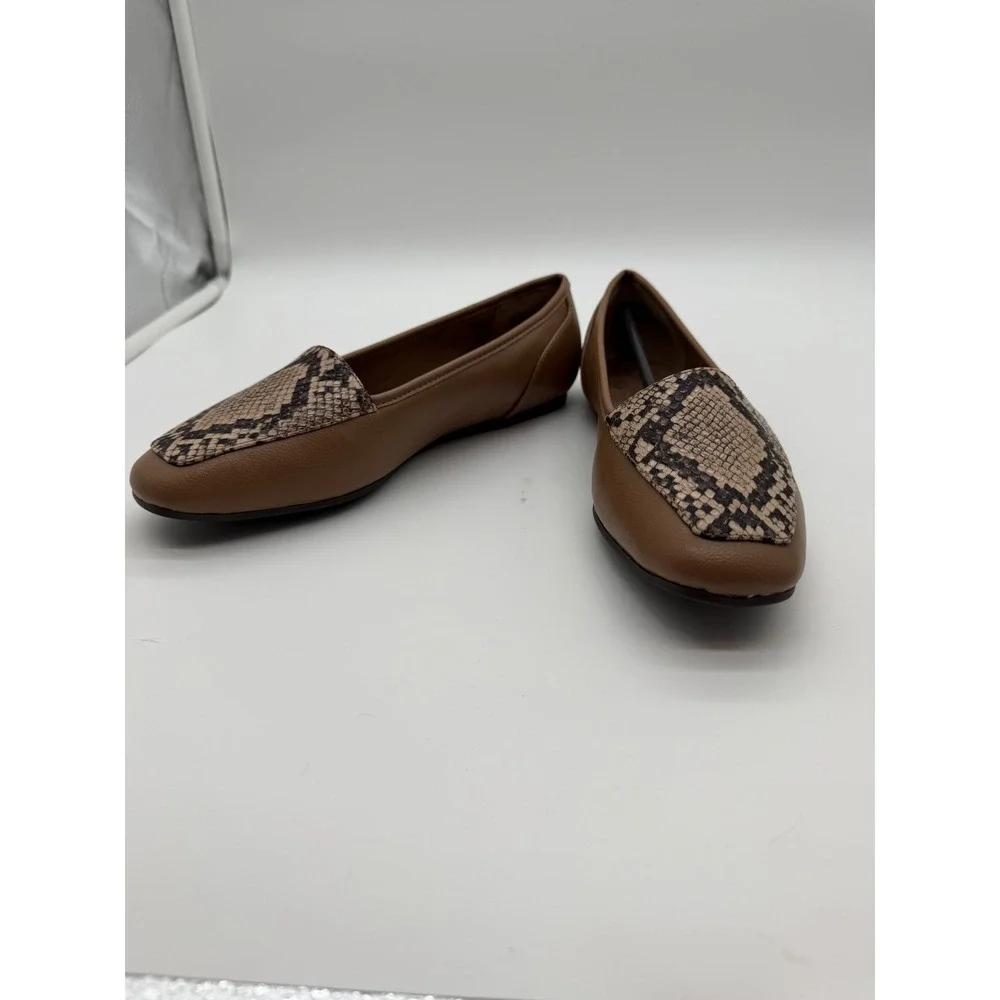 Easy‎ Street Womens Tan Snakeskin Print Loafers Flats 7W 31-5494